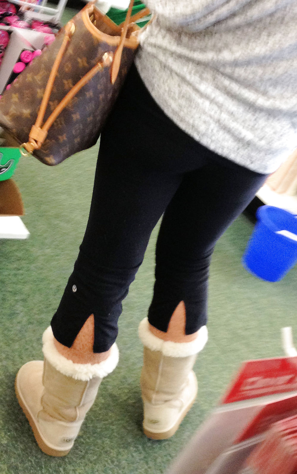 スニーキー
 #15534866