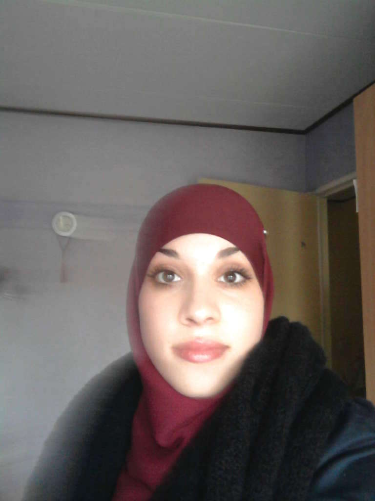 Ragazza olandese con hijab
 #10070111