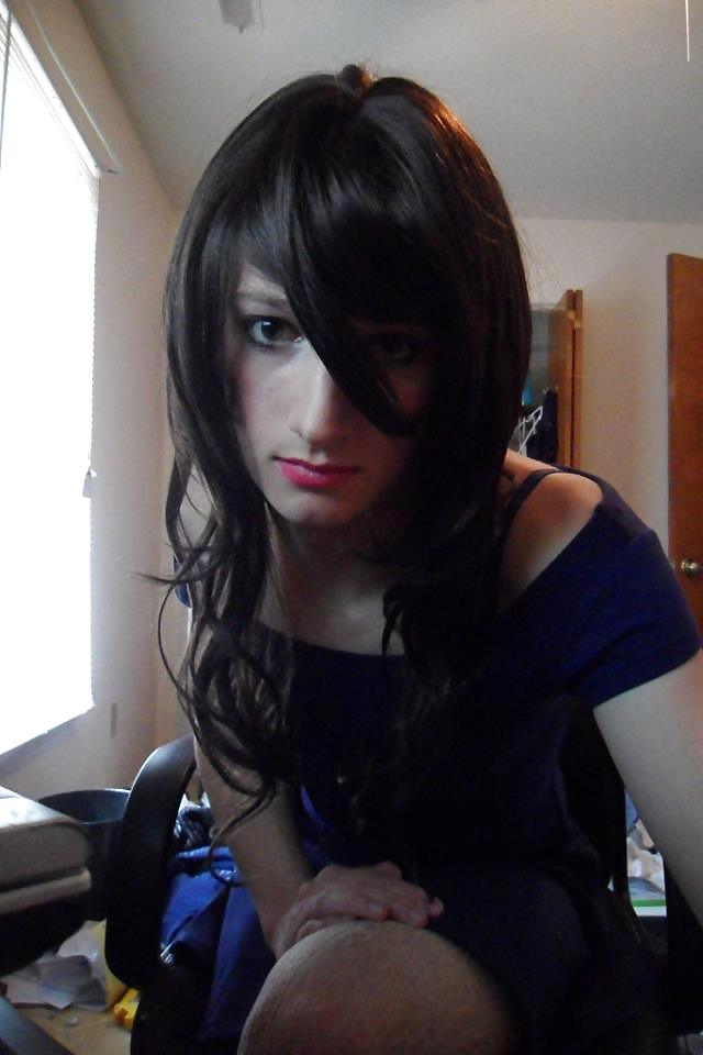 Joven crossdresser
 #21327069