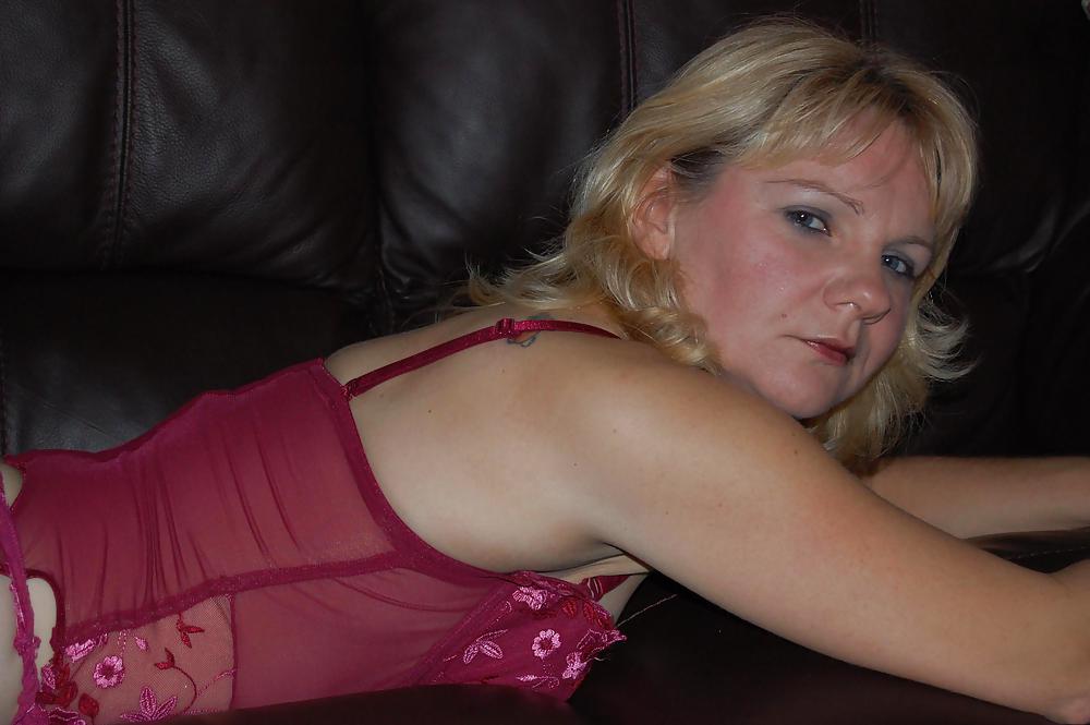 I will fist myself julie from mexborough #9714323