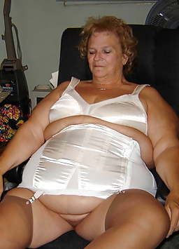 Horny mature BBW ladies #5539579