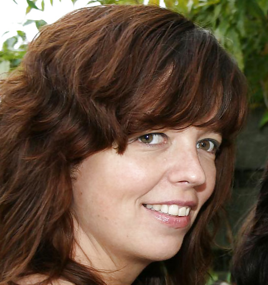 Vecina esposa
 #19621816