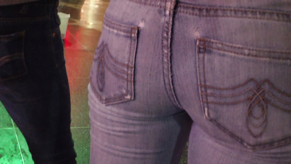 Some nice butts and ass on the street in tight jeans  #14528695