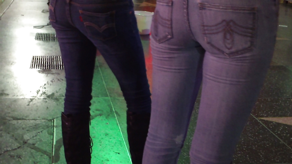 Some nice butts and ass on the street in tight jeans  #14528730