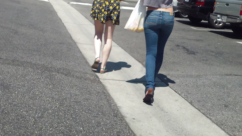 Some nice butts and ass on the street in tight jeans  #14530130
