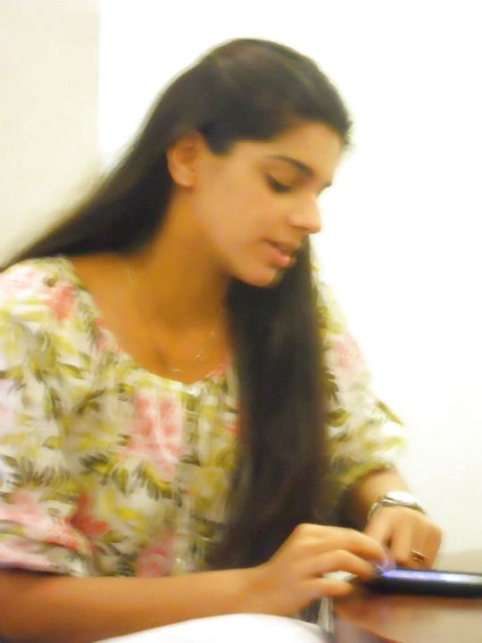 Paki hot mouth fucking bitch sanam saeed #22550478