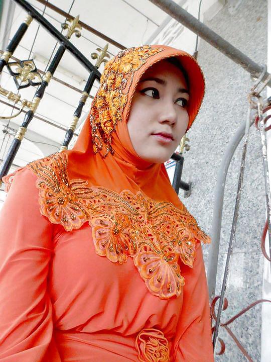 Beauty & hot indonesian jilbab tudung hijab  4 #15345469