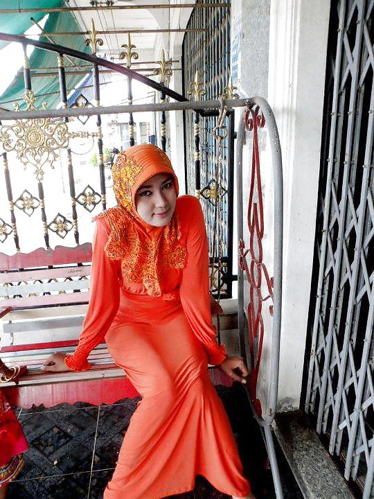 美しくセクシーなインドネシアのジルバブ、トゥドゥン、ヒジャブ 4
 #15345473