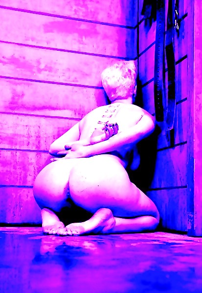 Kneeing Reloaded #1096232