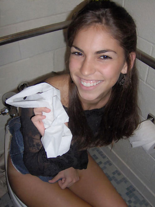 Teens In Toilet #2321881