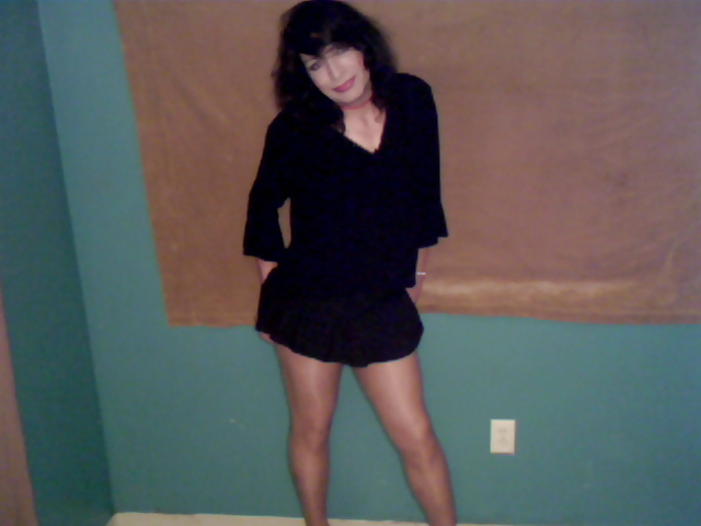 Sexy mini dress and skirt pics #3522328