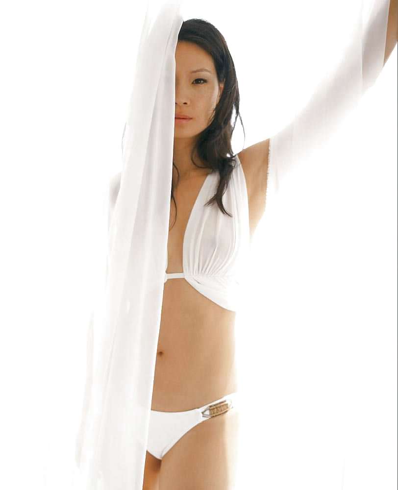 Hot Asian Celebrity Star Lucy Liu #2366336