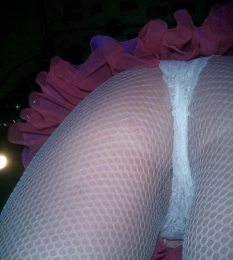 Upskirt under skirt without tights and stockings #12271609
