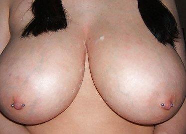 巨大な乳房のアマチュアティーン
 #12852184