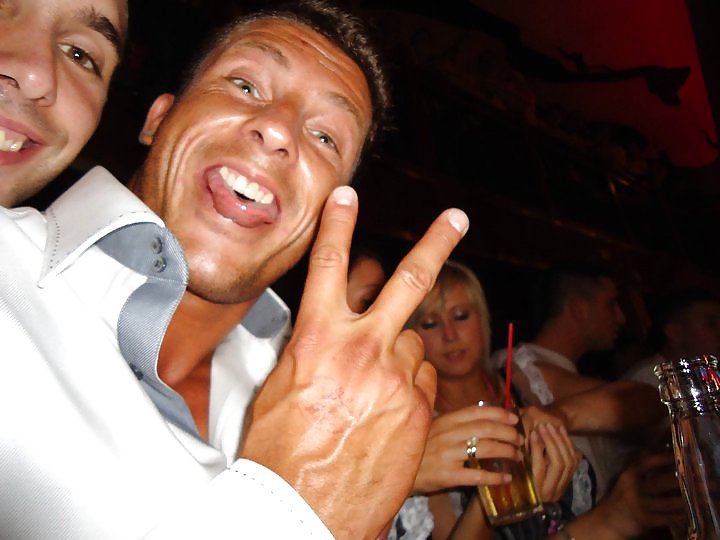 Moi (私)
 #17917283