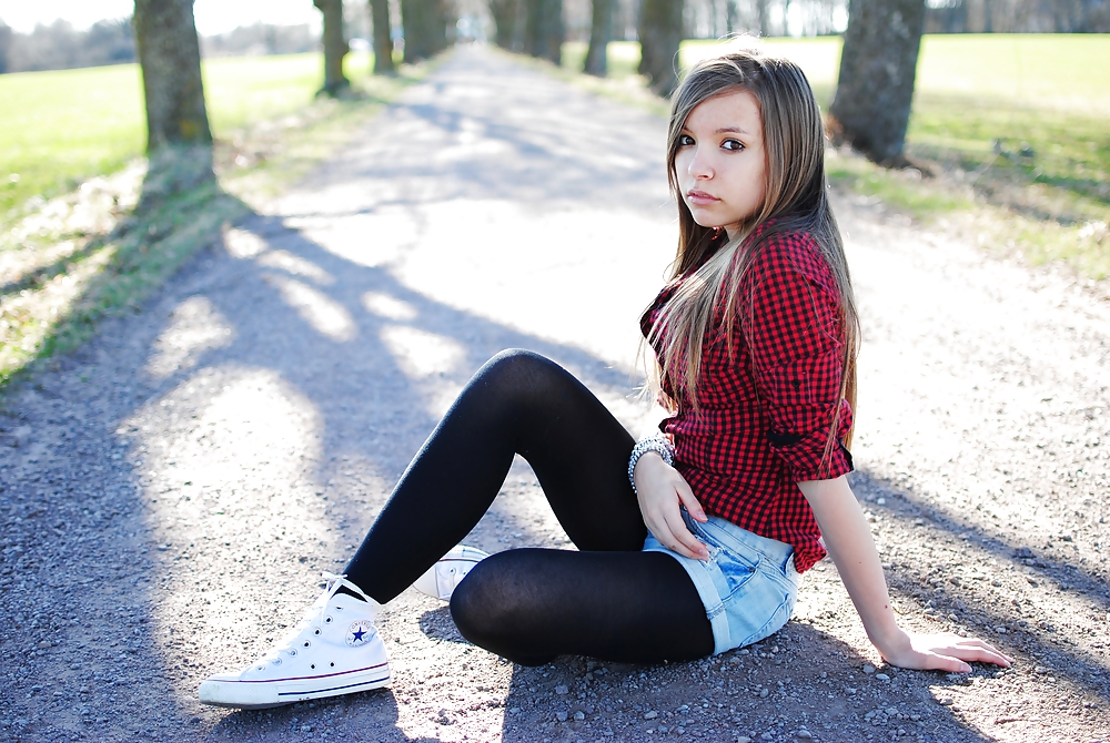 Teens in nylons and shorts #17084820