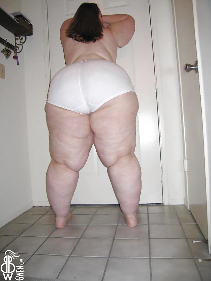 Gwyneth 2
 #11714381