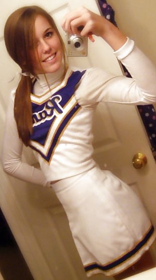 チアリーダーズ エロティカ 8 by twistedworlds
 #10170574