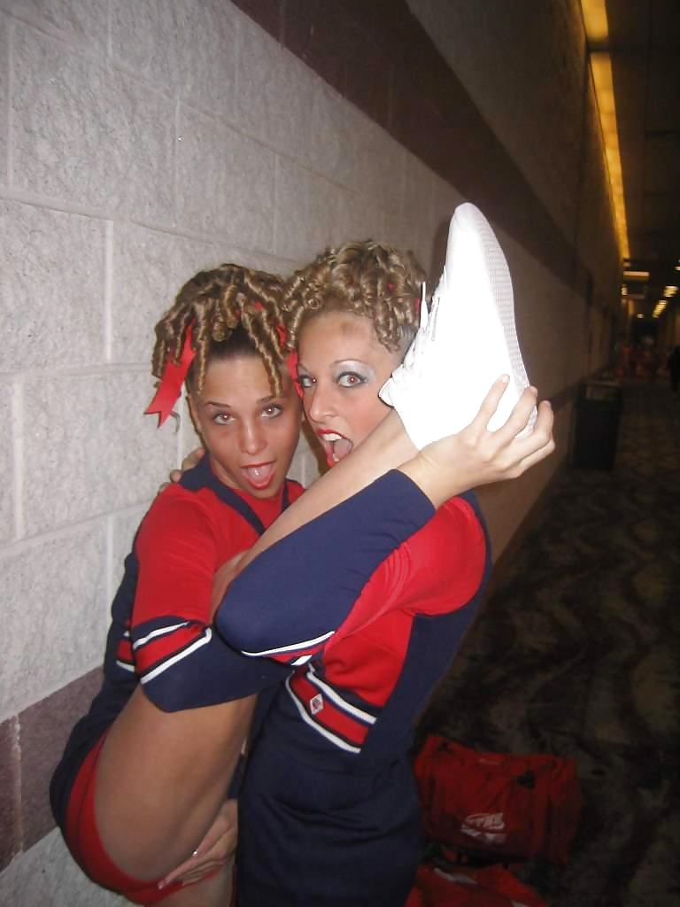 チアリーダーズ エロティカ 8 by twistedworlds
 #10170621