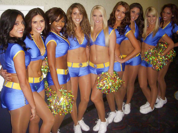 チアリーダーズ エロティカ 8 by twistedworlds
 #10170647