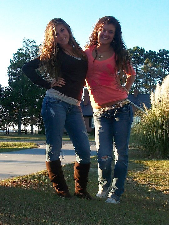 チアリーダーズ エロティカ 8 by twistedworlds
 #10170736