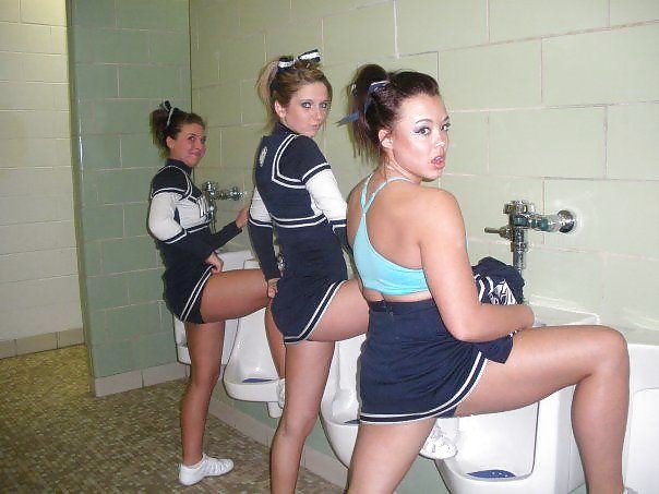 チアリーダーズ エロティカ 8 by twistedworlds
 #10170831