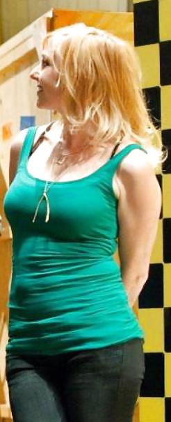 Kari byron
 #16705770