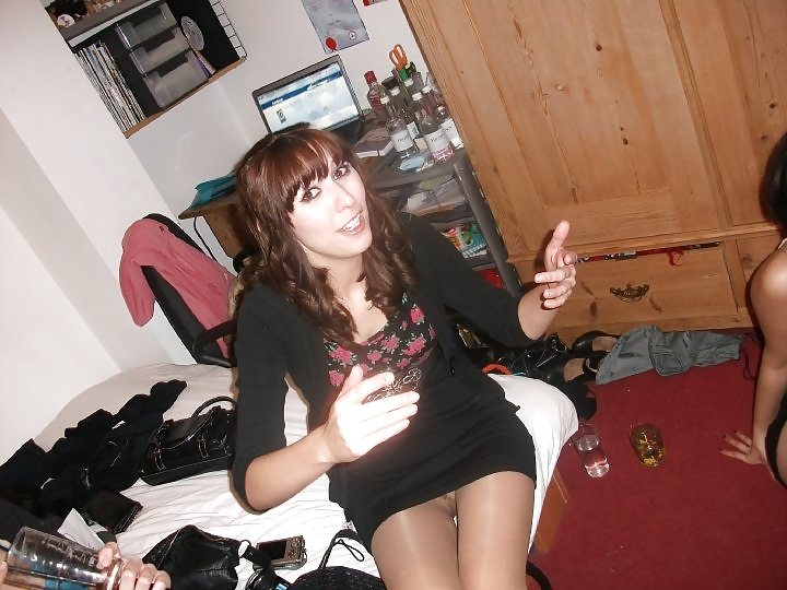 MORe facebook #8459485