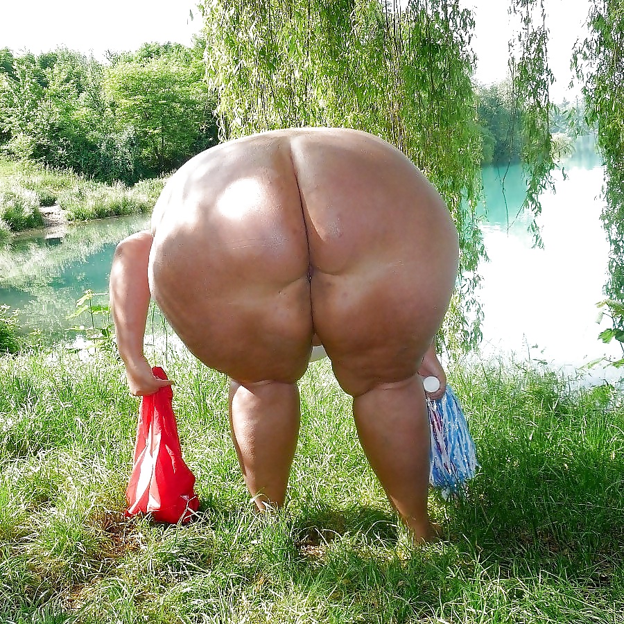 Maduro grandes caderas.
 #9071566