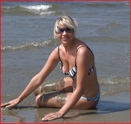 SmutDates.com Username 'NymphoNurseWife' #9333436