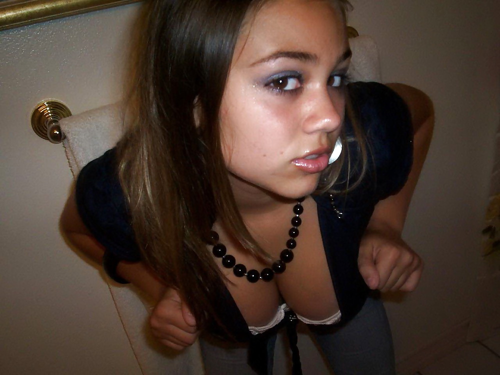 Sexy Latina Teenager #4505992