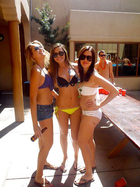 Comment Your fantasy about these bikini TEENS 7 #14359296