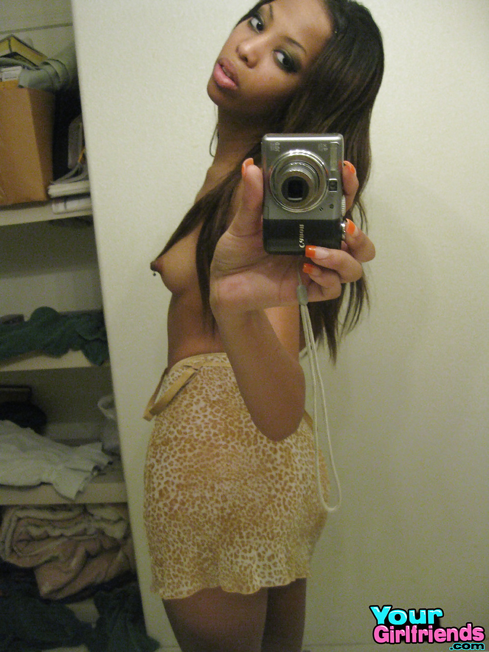 Ebenholz Amateur Teen Selfshot #21294757