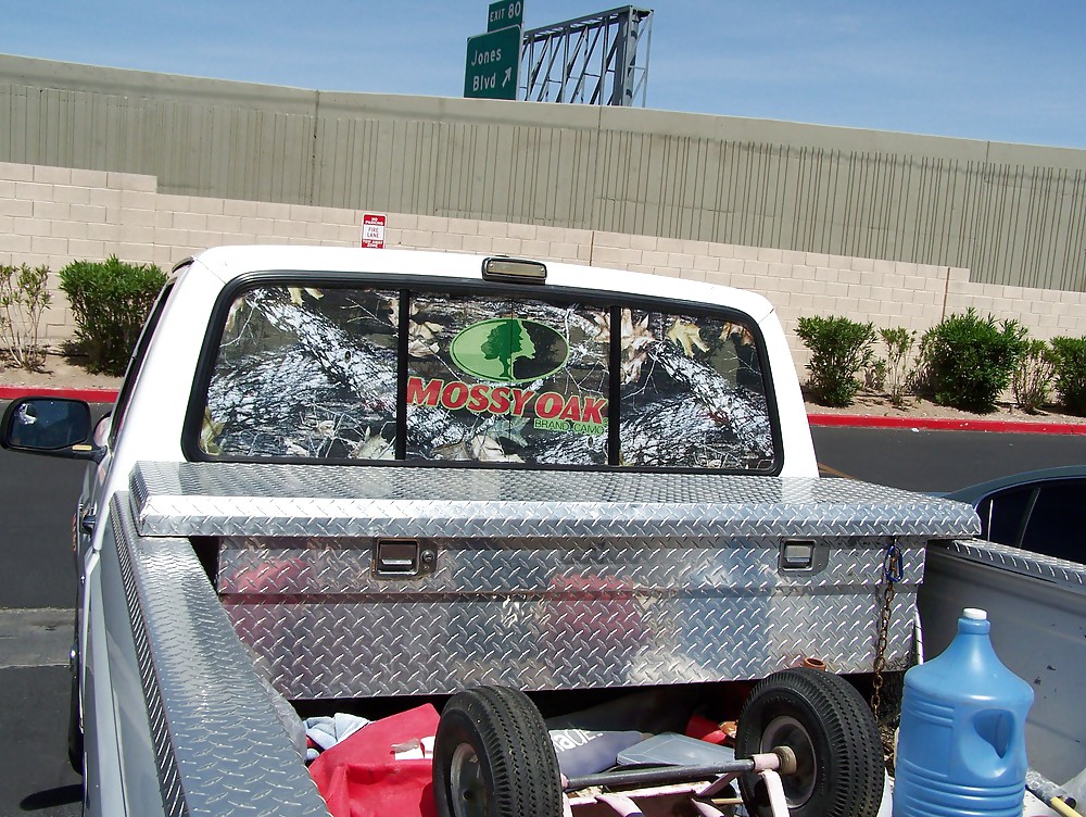 I LOVE MY TRUCK........ I LIKE MY GIRLFRIEND #3503357