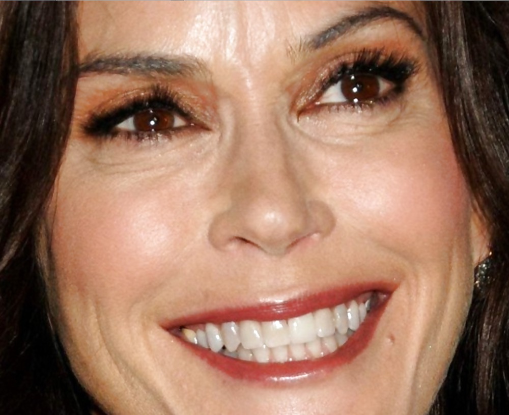 Teri Hatcher #8423379