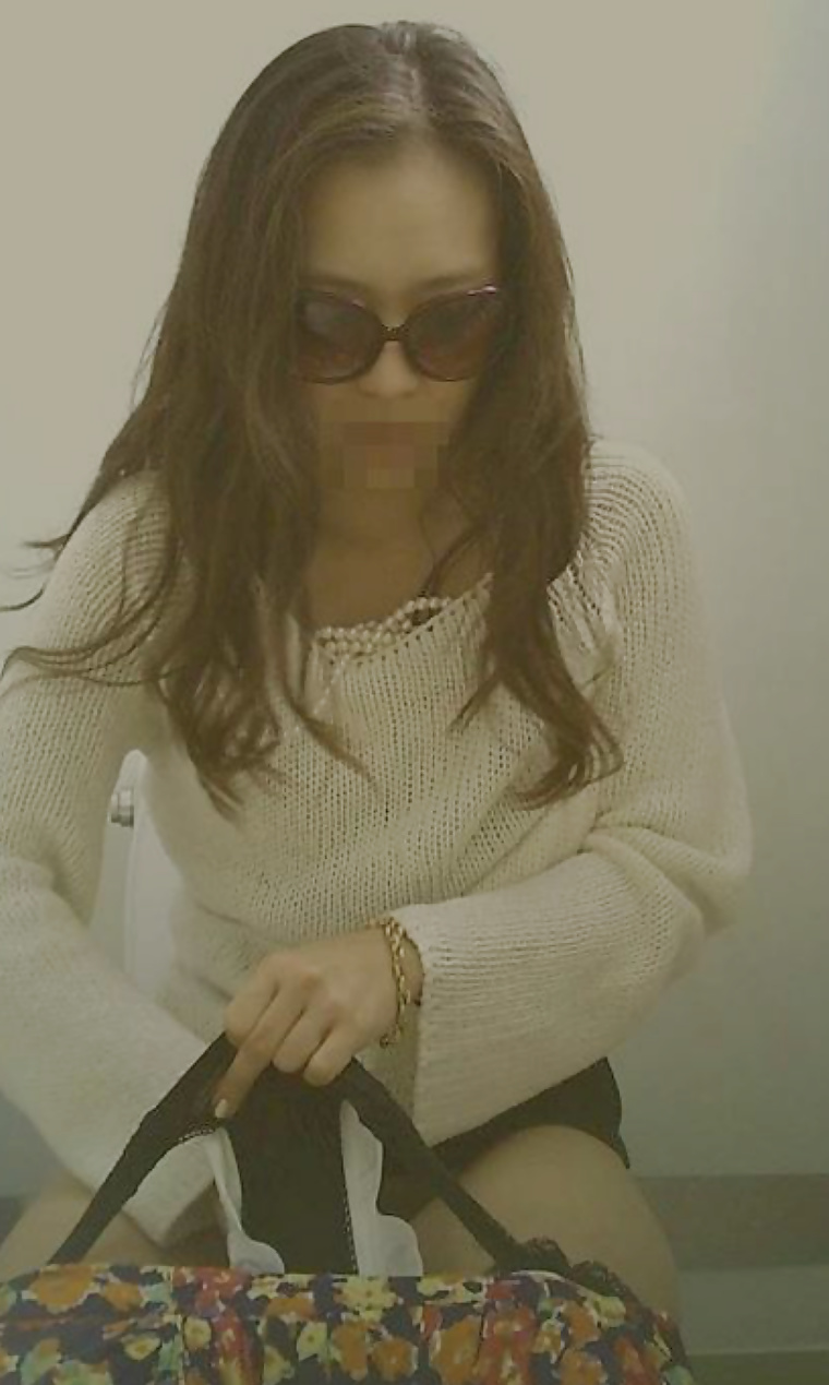 Korean girl hidden cam #22300799