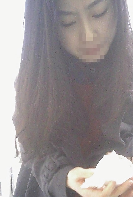 Chica coreana cámara oculta
 #22301216