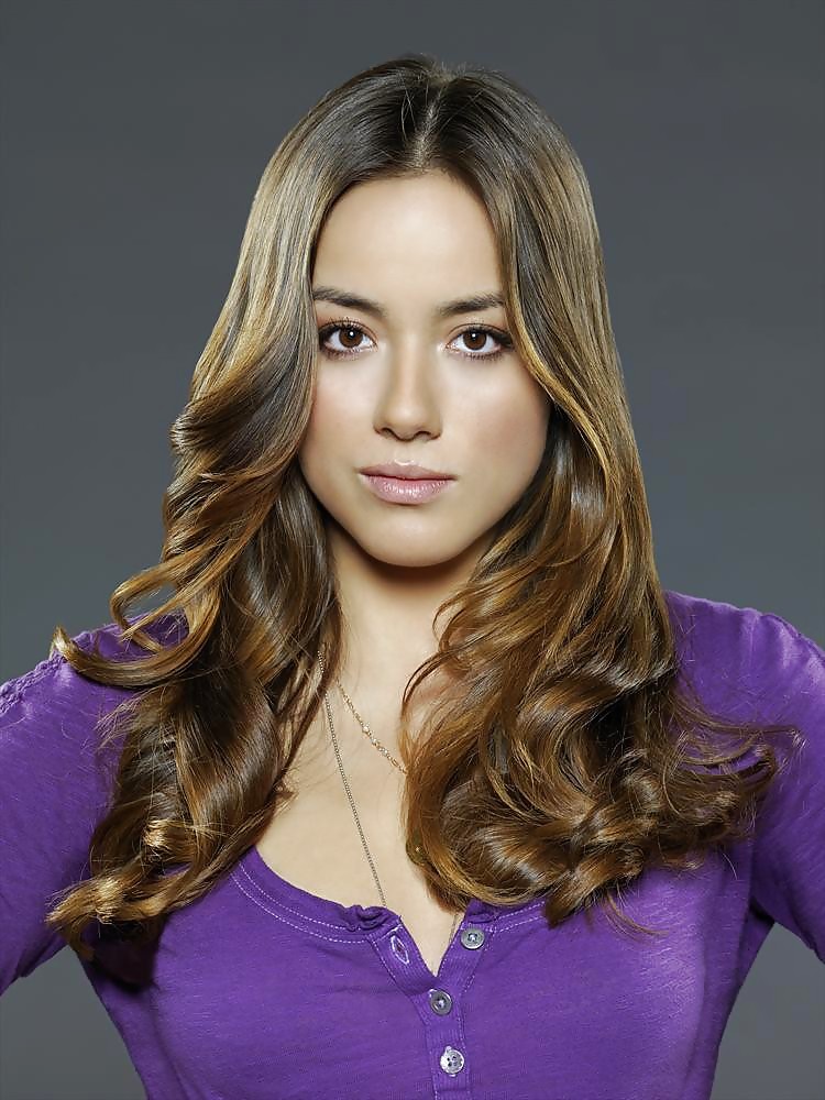 Chloe bennet
 #21435566