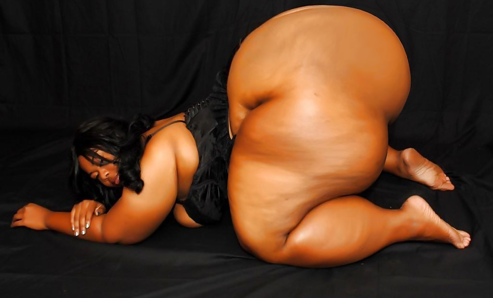 BBW asses in Photoshop. #7834025