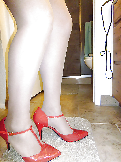 Crossdresser - ecco le mie gambe!
 #9363741