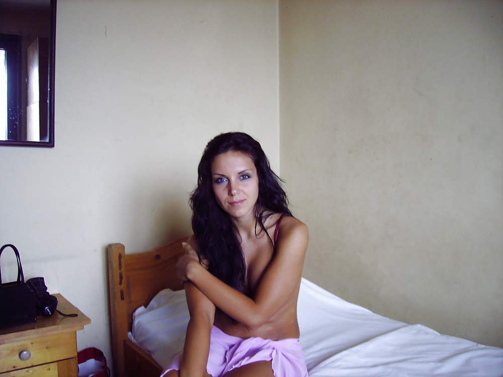 Momiche ot Sofia #5909594