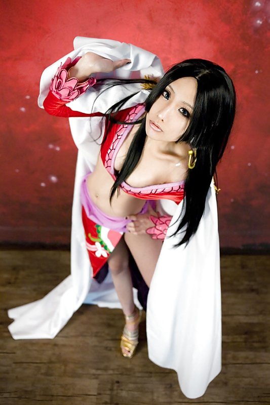 Boa hancock cosplay
 #3589525