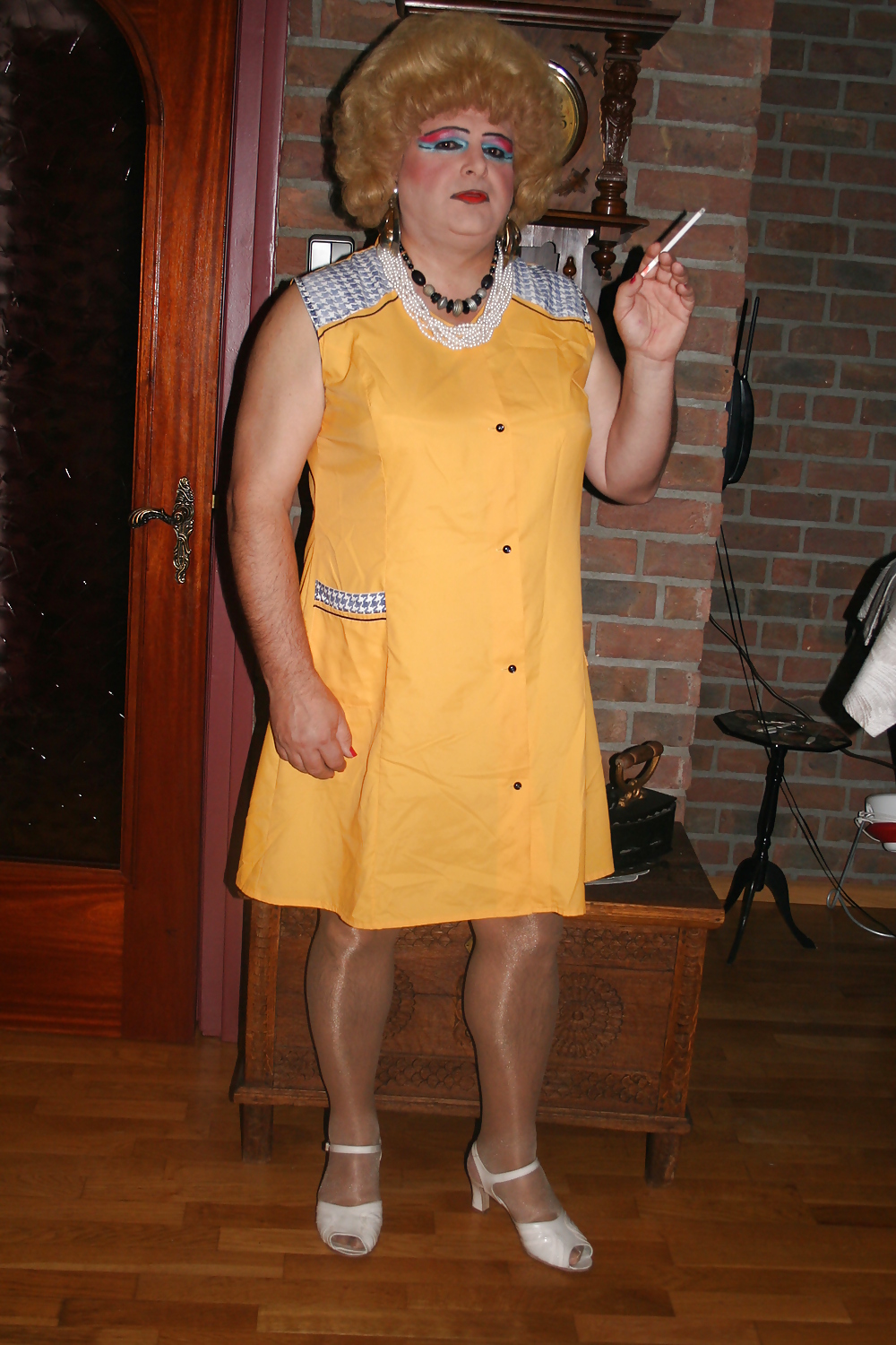 Wilma in apron dress #20393607