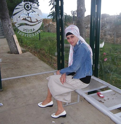 Turbanli arab turkish hijab muslim #18609484