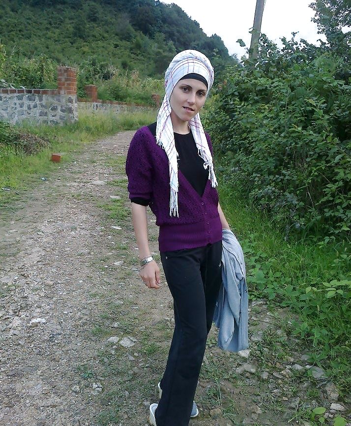 Turbanli arabo turco hijab musulmano
 #18609529