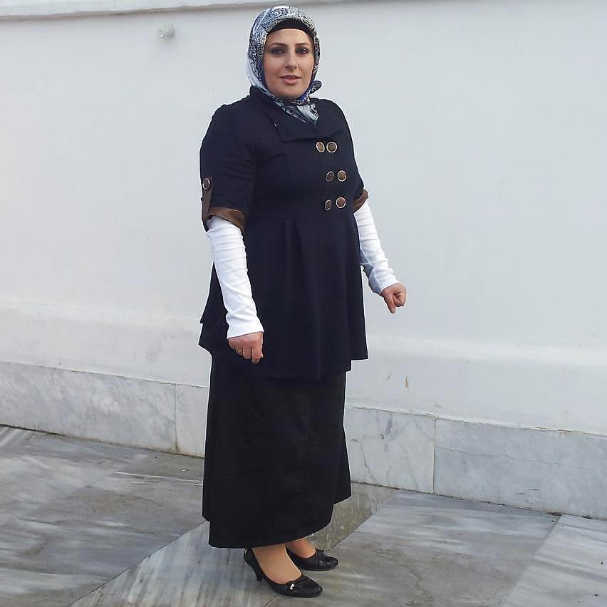 Arab Musulman Turc Hijab Turban-porter #18609596