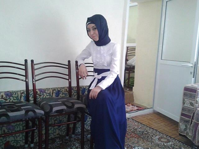 Arab Musulman Turc Hijab Turban-porter #18609671