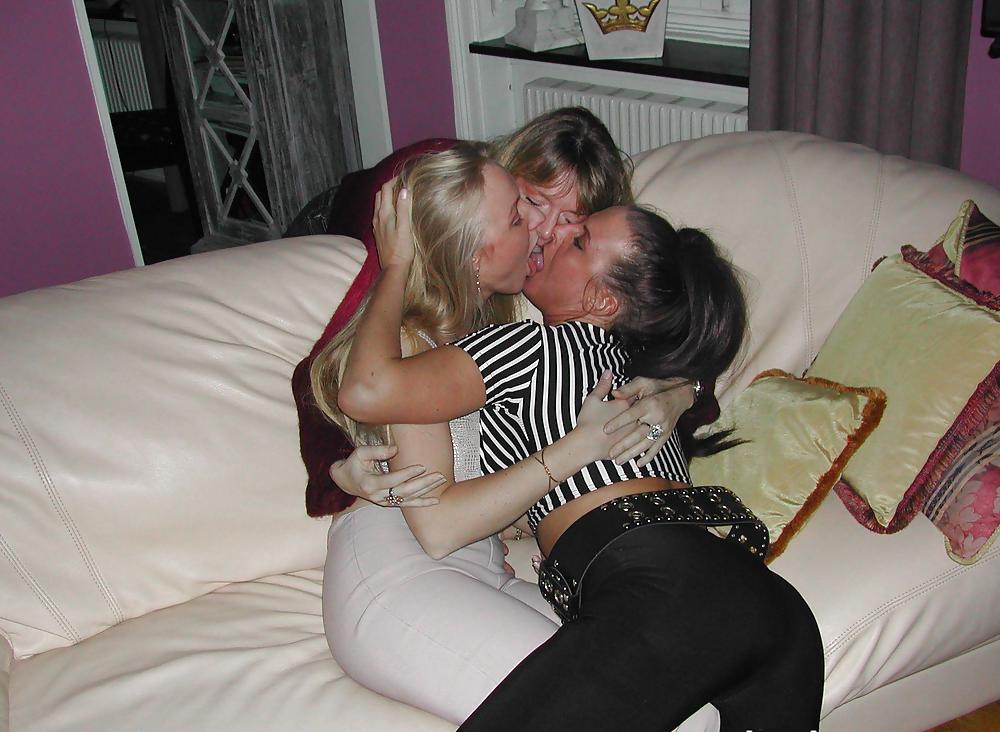 Lesbian Teen Girls Erotica 2 By twistedworlds #13980803