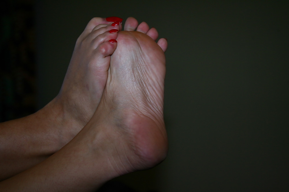 Foot Fetish - Turkish Seda Barefoot and Macro - Turk Amator #4206973