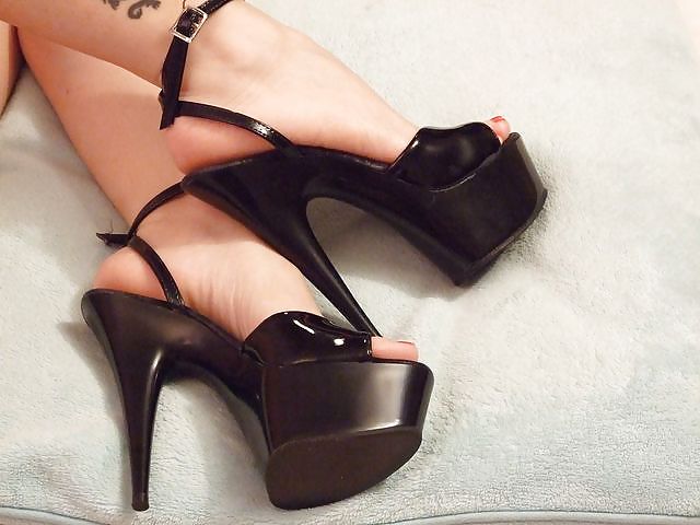 Algo que me gusta, los tacones altos
 #7108238